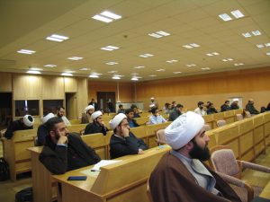 ششمین نشست شناسه شیعه در مدرسه امام کاظم علیه السلام برگزار گردید
