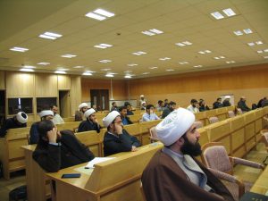 ششمین نشست شناسه شیعه در مدرسه امام کاظم علیه السلام برگزار گردید