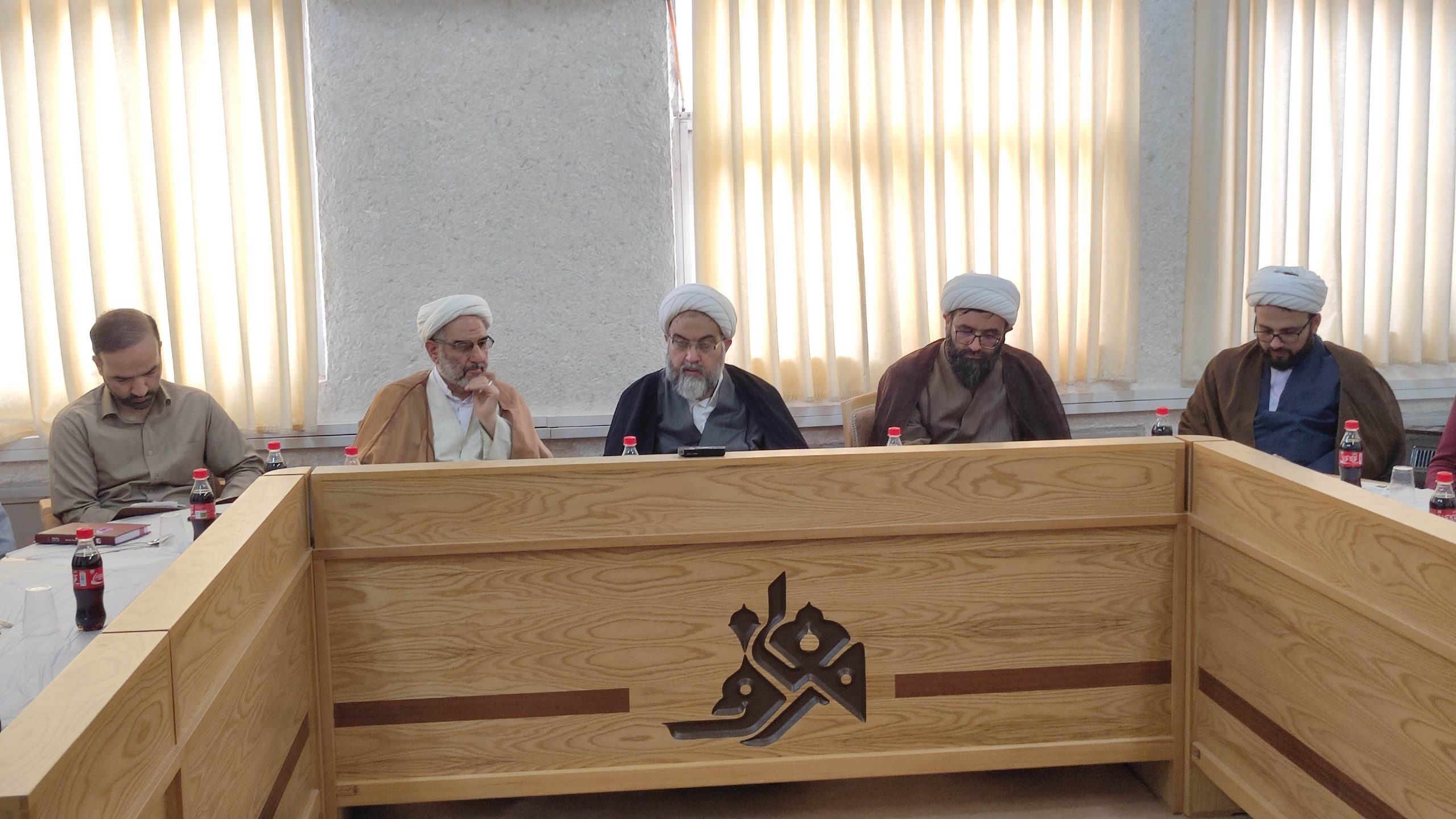 فرهنگ نامه معارف اهل بیت علیهم السلام آغاز به کار کرد