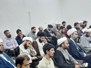 نشست صمیمی مسئولان مرکز تخصصی معارف اهل بیت علیهم السلام با طلاب و دانش پژوهان گرامی برگزار گردید.
