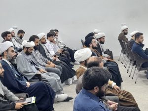 نشست صمیمی مسئولان مرکز تخصصی معارف اهل بیت علیهم السلام با طلاب و دانش پژوهان گرامی برگزار گردید.