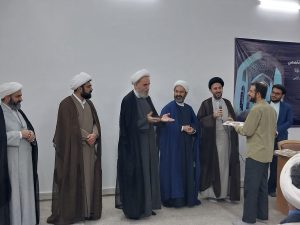 نشست صمیمی مسئولان مرکز تخصصی معارف اهل بیت علیهم السلام با طلاب و دانش پژوهان گرامی برگزار گردید.