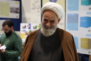 گزارش تصویری بازدید حجت الاسلام والمسلمین دکتر برنجکار و حجت الاسلام و المسلمین دکتر سبحانی از نمایشگاه کتاب و حضور در غرفه پژوهشکده معارف اهل بیت علیهم السلام و پژوهشکده امامت