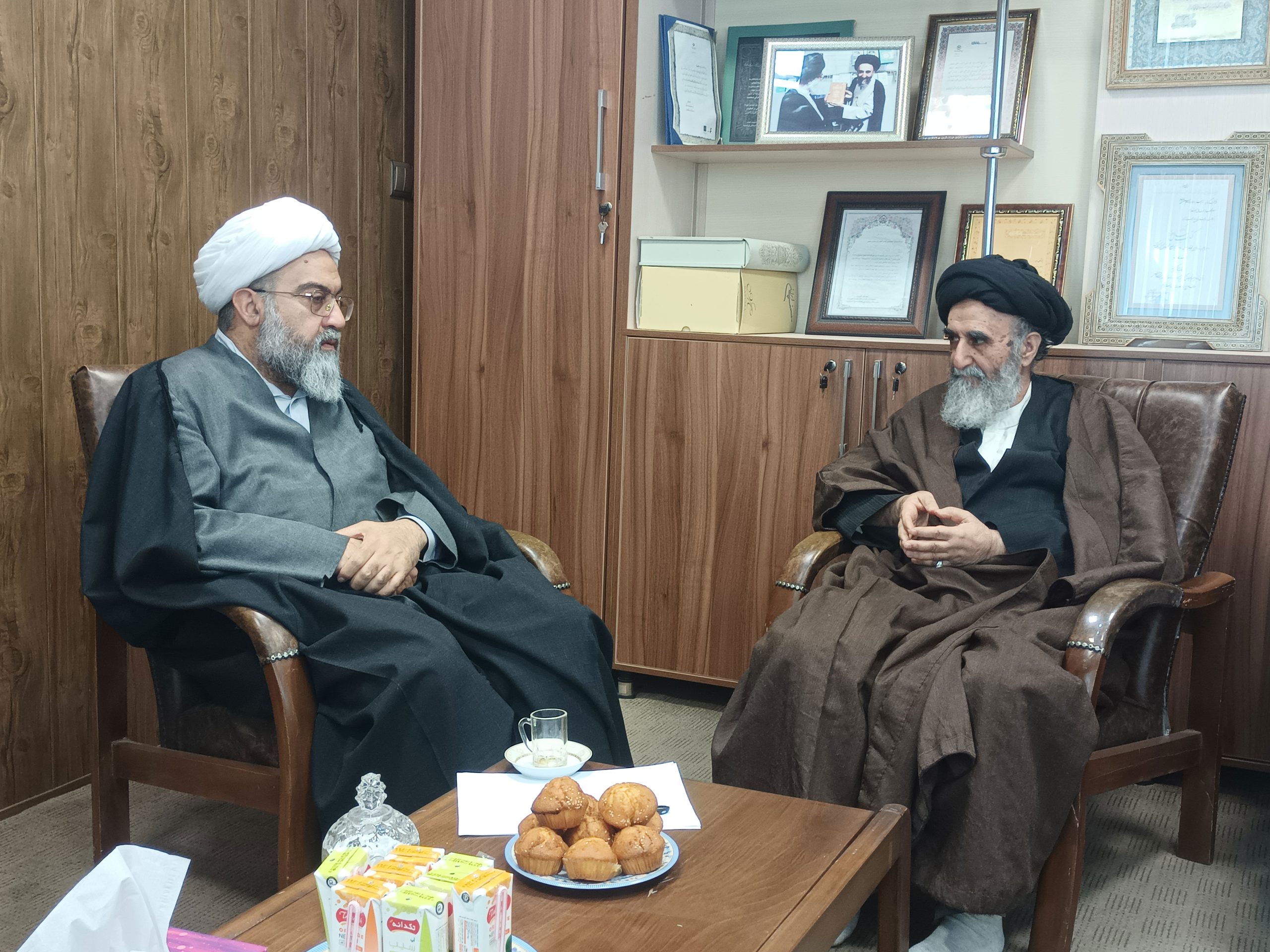 دیدار با حجت‌الاسلام والمسلمین رفیعی برای همکاری در پروژه احیاء آثار شیخ صدوق(ره)