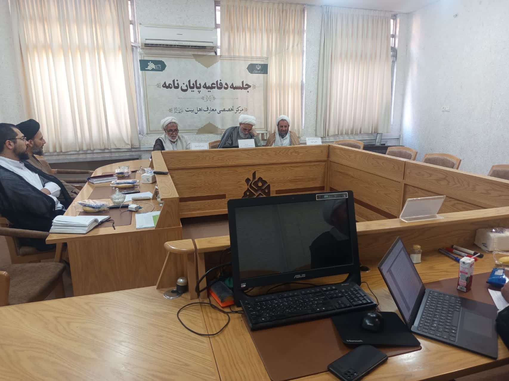 پایان نامه با موضوع ( دیدگاه متکلمان متقدم امامیه در الهیات فعلی والهیات کارکردی ) دفاع شد .